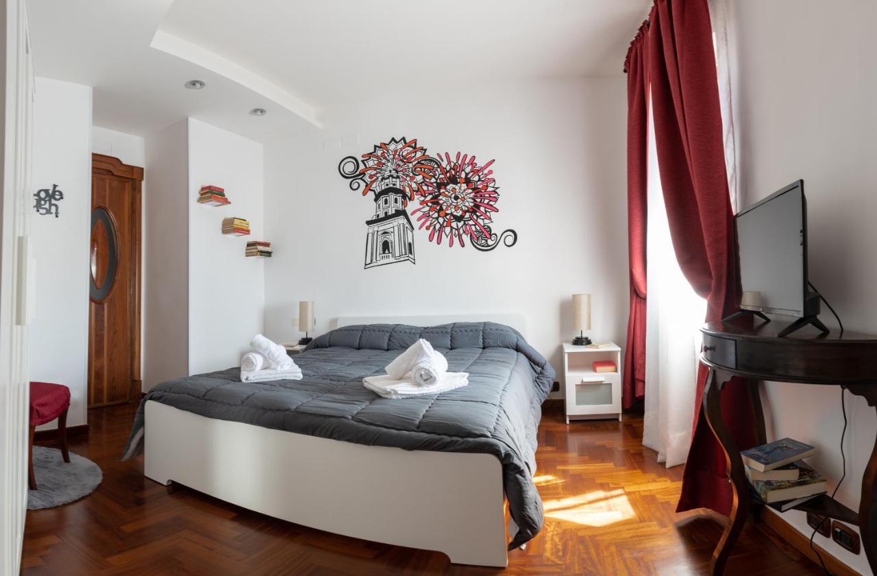 L'Attico Fuggente Hotel Napoli Bagian luar foto